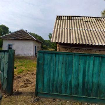 Домик в 100км. от Киева в с.Иржавец Носовского р-на. Прямое сообщение