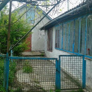 Продам цегяний будинок в селі Марківці Красилівського району.