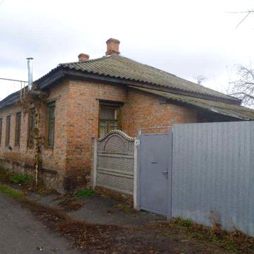 Срочно! Продам полдома Конотоп по ул. Сарнавской