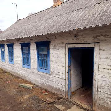 Деревяный дом в разобранном состоянии