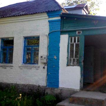 Будинок 70 км від Києва