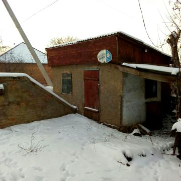 Продам  будинок в центрі села.