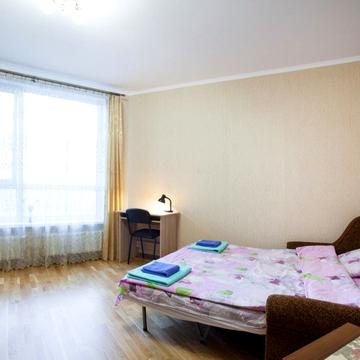 Светлая квартира в ЖК Заречный возле метро Славутич