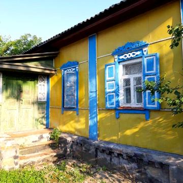Продам будинок у м.Борзна, біля річки