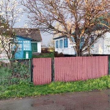 Продається будинок та земельна ділянка в с.Городниця