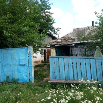 Продам дом с участком Пригород Киева недорого