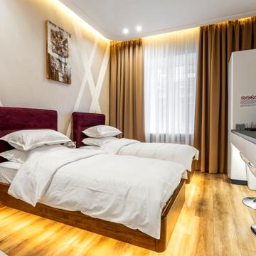 Удивительная новая солнечная студия рядом с Крещатиком