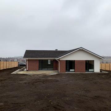 Продам дом, в закрытом охраняемом посёлке Сан Роща