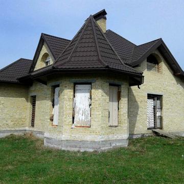 Особняк у селі Ременів