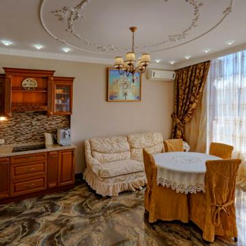 Роскошный пентхаус-новострой в самом центре Одессы
