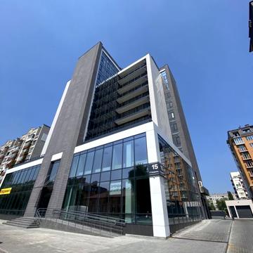 Продам елітну 3 кімн пентхаус у центрі міста.