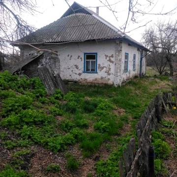 Продам Будинок з великою ділянкою село Єрківці