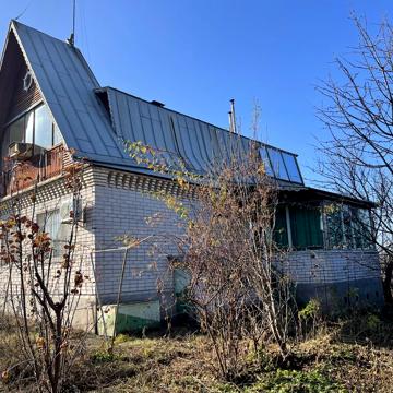 Продам дом пос Перемога Подгороднее 17 соток!