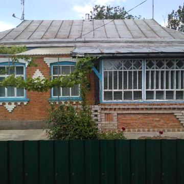 Дом в смт. Теплик