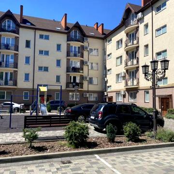 Продається великогабаритна квартира в новобудові