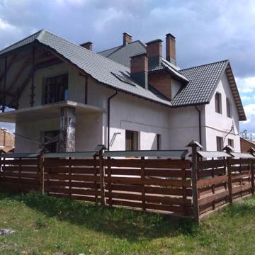 Продам будинок або квартиру в ньому