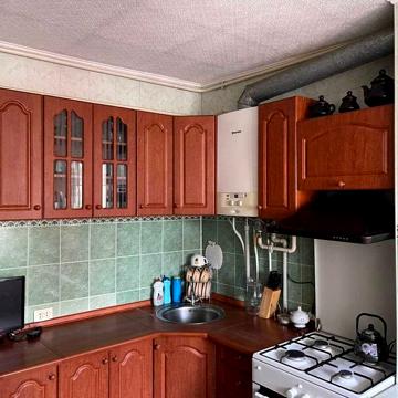Продам 4-х комнатную квартиру с автономным отоплением, Рокоссовского