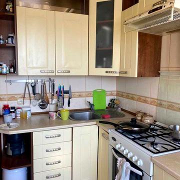 Продаж 2 кімнатної квартири на Озерній!