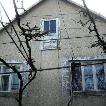 Будинок в с. Велятино, біля «Теплі Води»
