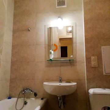 Продам свою 1-к кв с ремонтом, мебелью и техникой, м. 23 Августа, 3/5