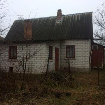 Продам цегляний будинок