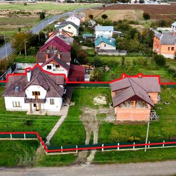 Продається власний сучасний будинок з євроремонтом 
в с. Угерсько