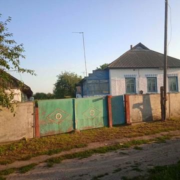 Продам будинок с.старий Биків