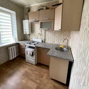 1 кімнатна квартира в самому центрі міста, не кутова