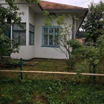Продам будинок (квартира)з усіма умовами та земельною ділянкою
