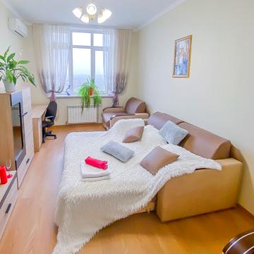 Rent Kiev Apartment 2 min metro Chernihivska