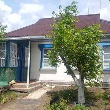Продам кирпичный дом в с.Бендюгівка 65 км от Метро