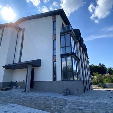Продам класну 1 кімнатну новобудову