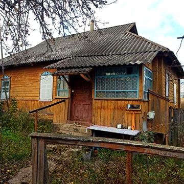 Дом с. Внучки рядом с лесом и рекой