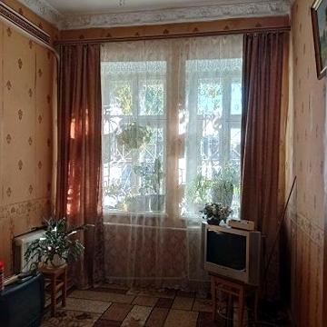 Святослава Караванського вул. (Жуковського), 6