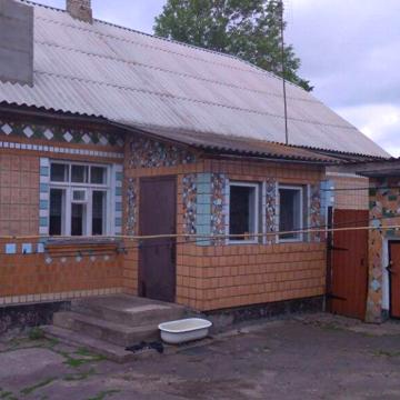 Будинок у селі Заруддя, Дубенський р- н, Рівненська область