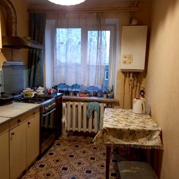 Продам квартиру 4х комнатную районе 6 школы