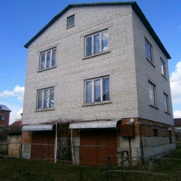 Продам або обміняю будинок в м. Сокаль