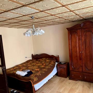 Продається двокімнатна квартира