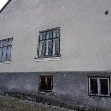 будинок в комарно