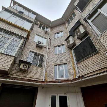 Продажа 7ми кк с гаражом. ул. Мариупольская