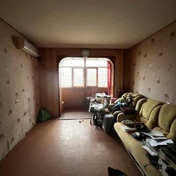 В Продаже 1 к к на ул. 12 Продольная/ Театральная, чешка