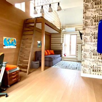 Петра Сагайдачного вул., 8