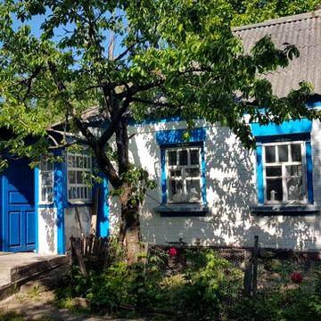 Продам будинок в селі Гарбузин Корсунь-Шевченківського району