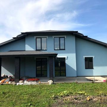 Будинок з індивідуальним проектом в пгт Калинівка