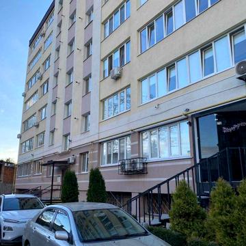 Продам 3х кімнатну квартиру з автономкою в центрі міста Суми