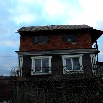 Продається будинок або обмін  р -н Біланівка 2 поверхи