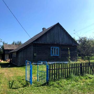 Продається будинок з великою земельною ділянкою