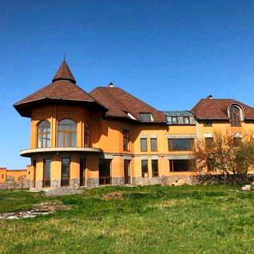 Продажа эксклюзивного дома Киевская обл. с.Пинчуки (1330 кв.м.)