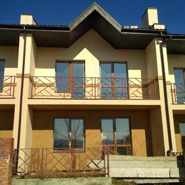 Продаж котеджу на вулиці Святого Юра
