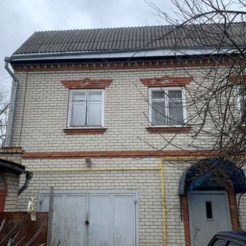 Дом 200м. в Песочине ( район коллегиума).
